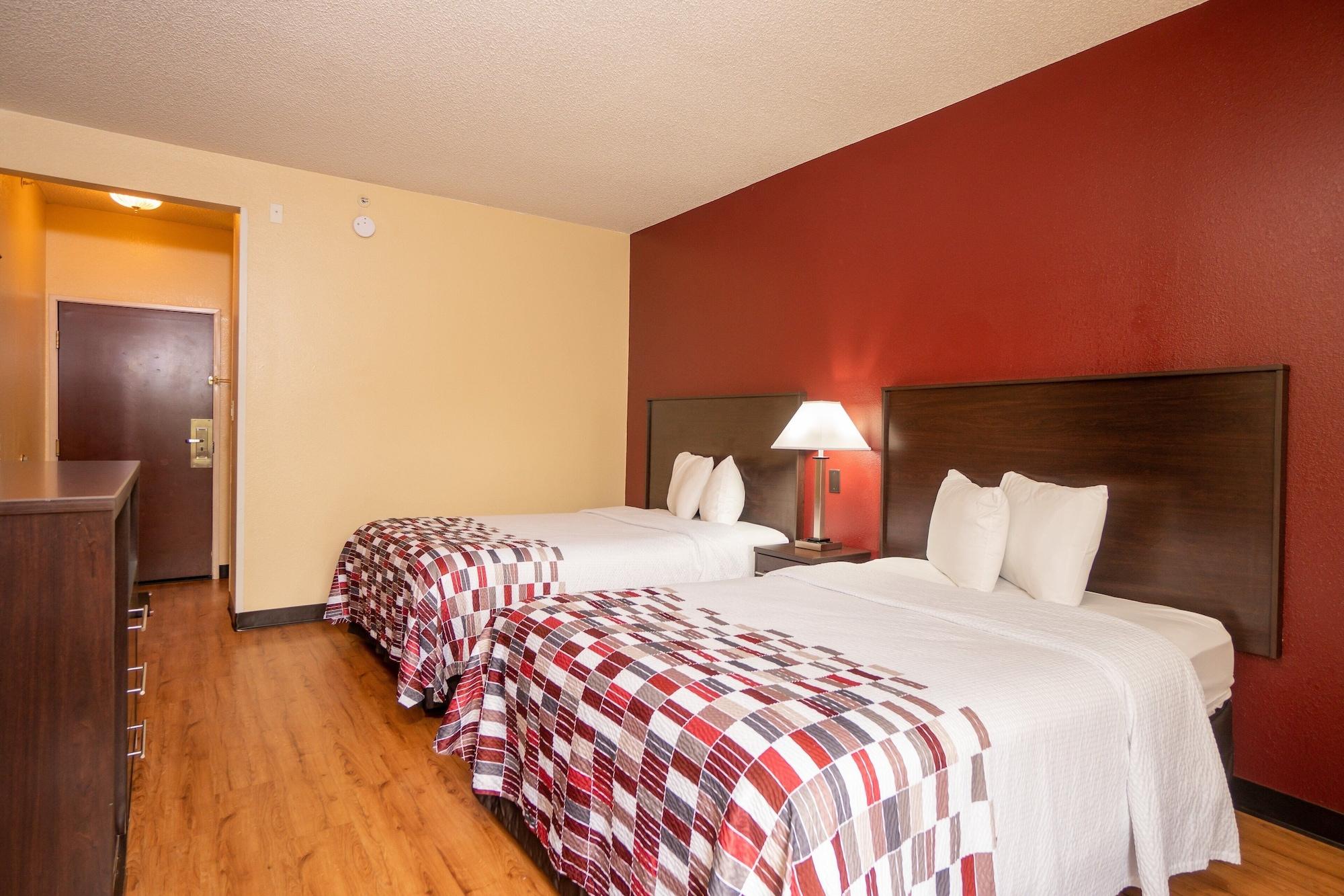 Red Roof Inn & Suites Indianapolis Airport Exteriör bild