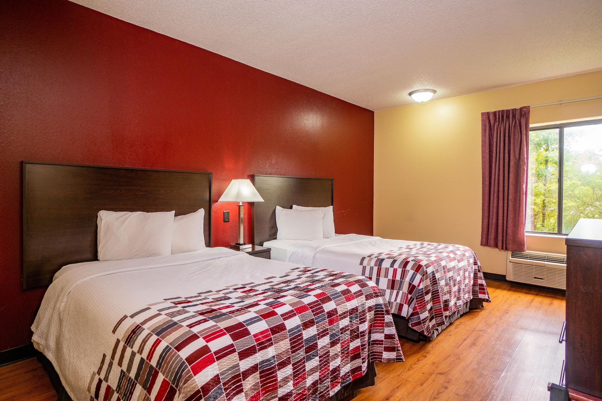 Red Roof Inn & Suites Indianapolis Airport Exteriör bild